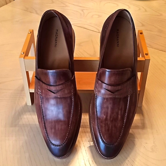 MAGNANNI Penny Loafers. Cognac. Made in Spain. Size 15. Like New Condition. - Picture 3 of 16